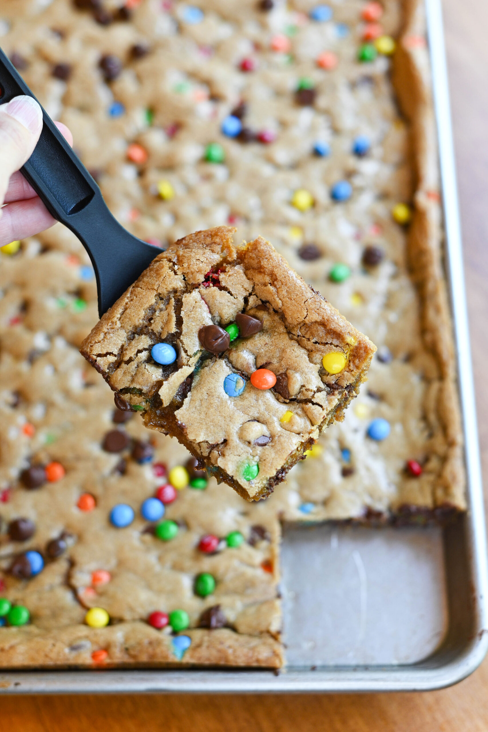 M&M Chocolate Chip Cookie Bars