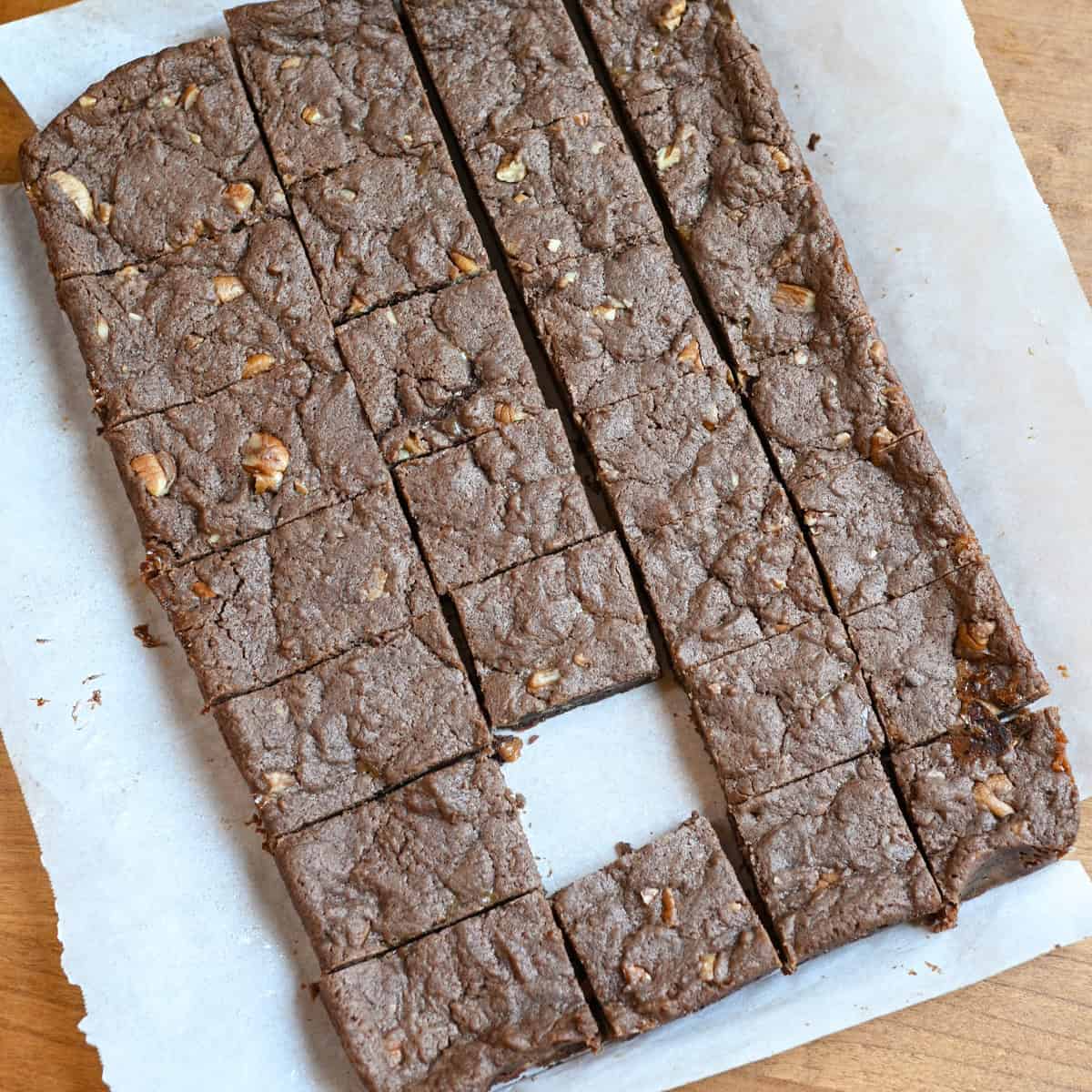 Turtle Brownies cut