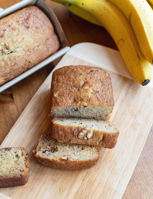 BANANA WALNUT BREAD