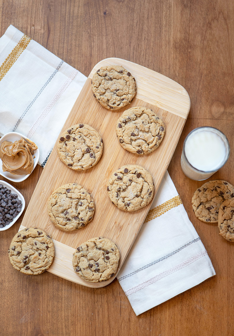 Chewy Peanut Butter Chocolate Chip Cookies