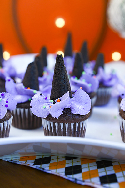 Witch Hat Mini Cupcakes