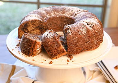 Moistest Cinnamon Bundt Cake